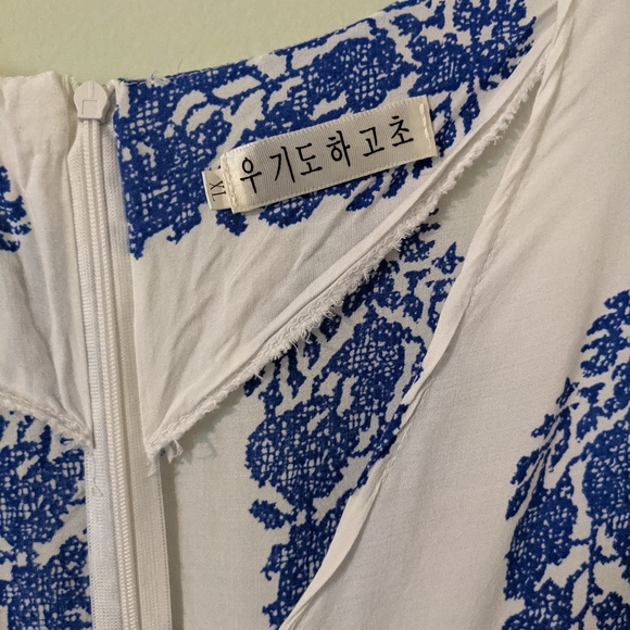 Pre-Worn White and Blue Romper XL with Korean label 🏷️ OBO - Picture 4 of 14